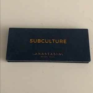 Used Subculture Palette